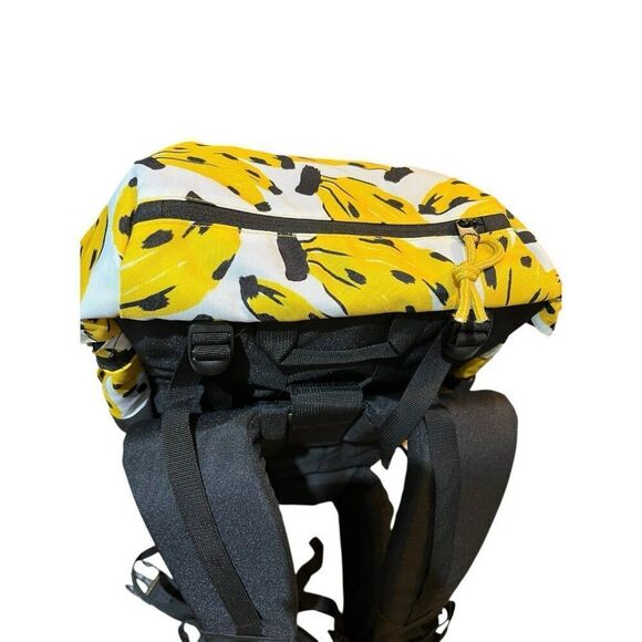 Farm Rio Yellow Banana Travel Hiking Extra Large Backpack Camping New - Picture 5 of 10